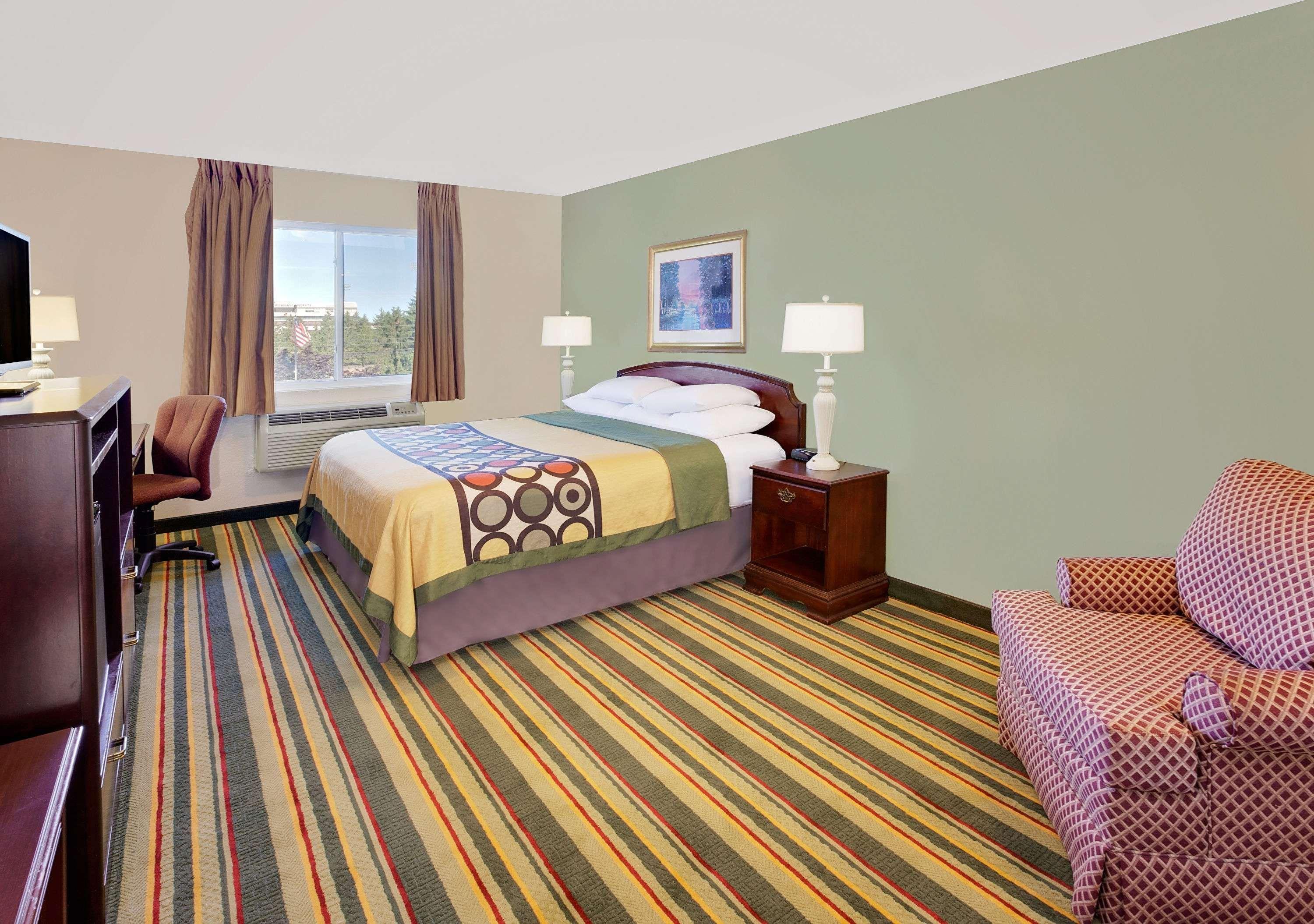 Hotel Super 8 By Wyndham Mt. Pleasant Mount Pleasant Exterior foto