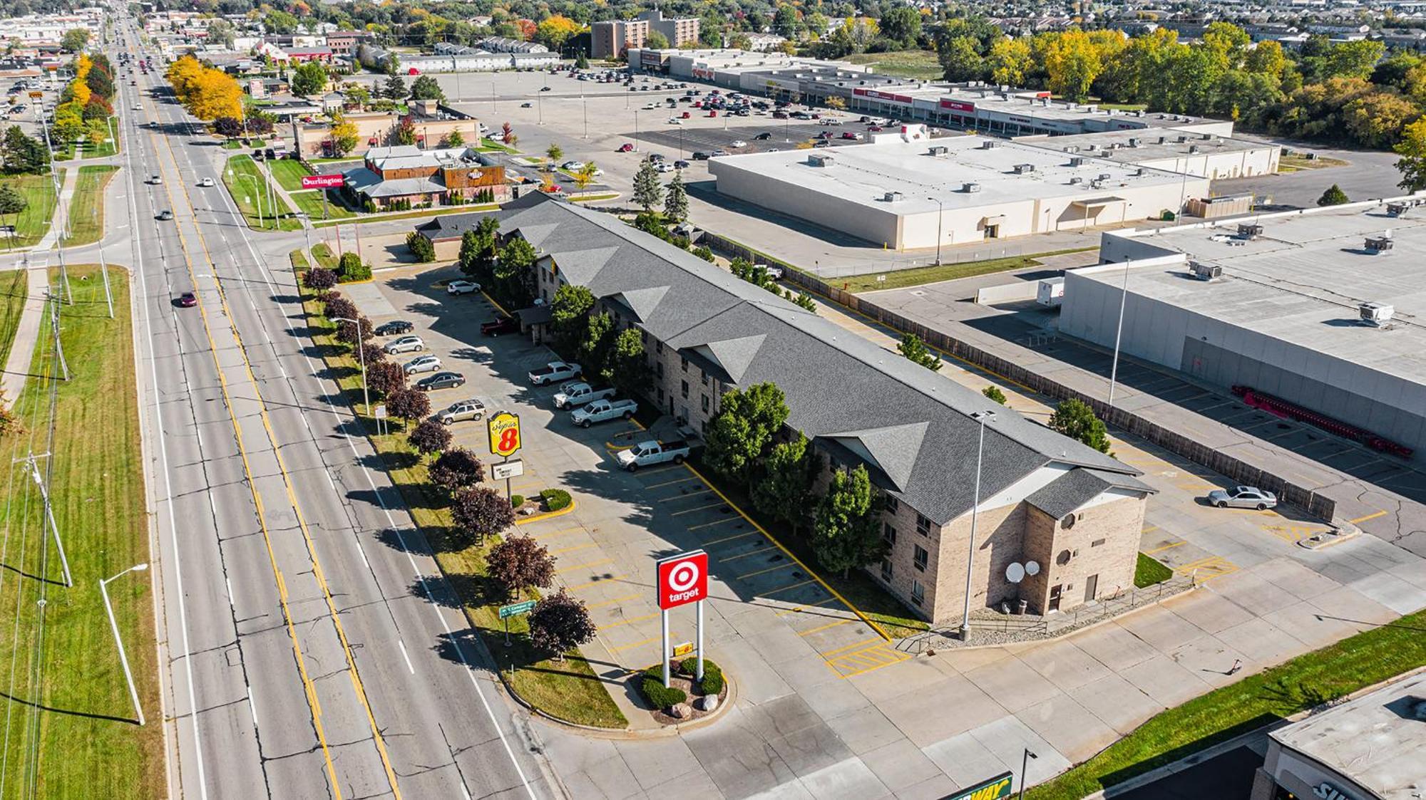 Hotel Super 8 By Wyndham Mt. Pleasant Mount Pleasant Exterior foto